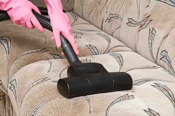 "شركة تنظيف كنب - نيو هاوس"